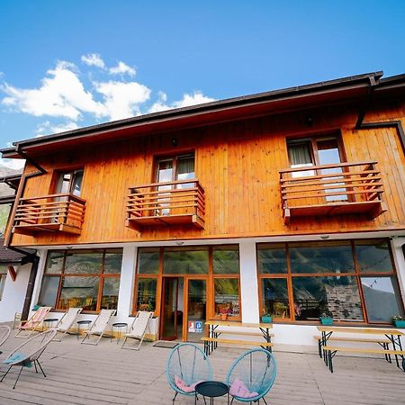 Alpenhaus Kazbegi Hotel & Restaurant Eksteriør billede